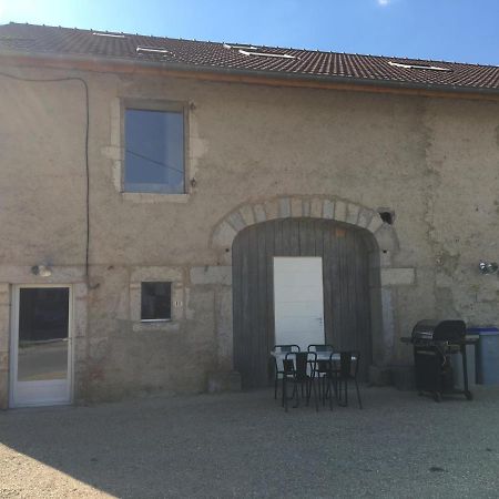 La Chambre Des Bobines Montigny-sur-l'Ain Екстериор снимка
